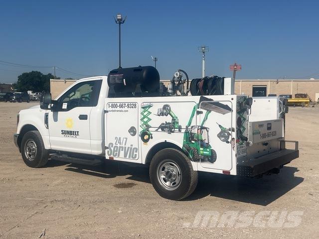 Ford F-250 Work Trucks / Municipal
