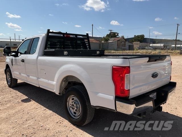 Ford F-250 Pickup Trucks