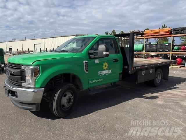 Ford F-350 Flatbed Trucks
