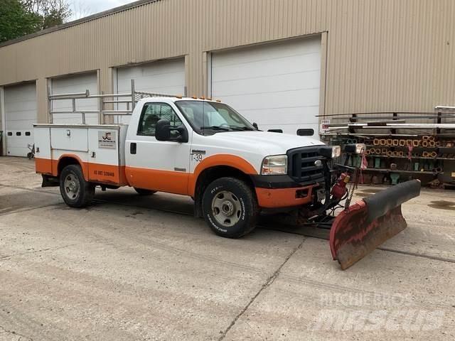 Ford F-350 Pickup Trucks