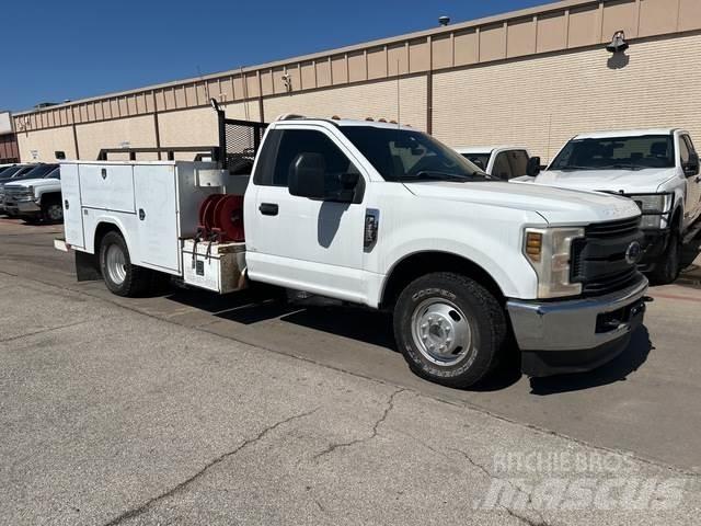 Ford F-350 Pickup Trucks