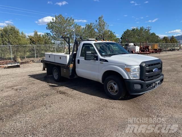 Ford F-350 Flatbed Trucks