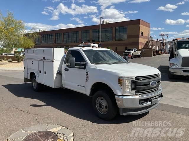Ford F-350 Pickup Trucks