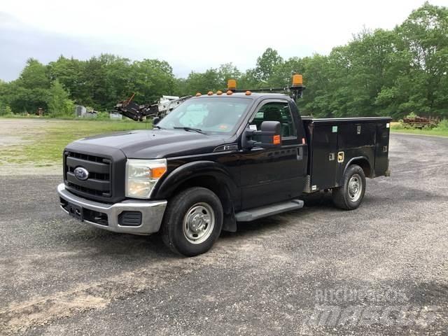 Ford F-350 Pickup Trucks