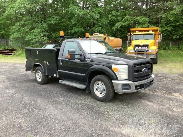 Ford F-350 Pickup Trucks