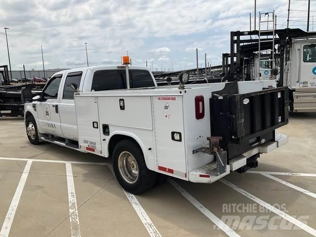 Ford F-350 Pickup Trucks