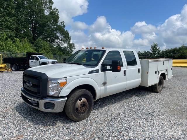 Ford F-350 Pickup Trucks