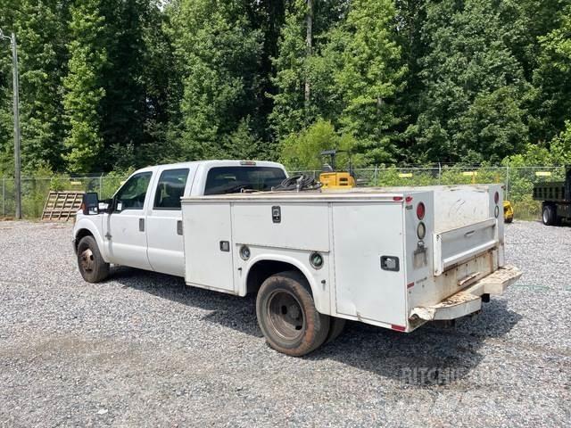 Ford F-350 Pickup Trucks