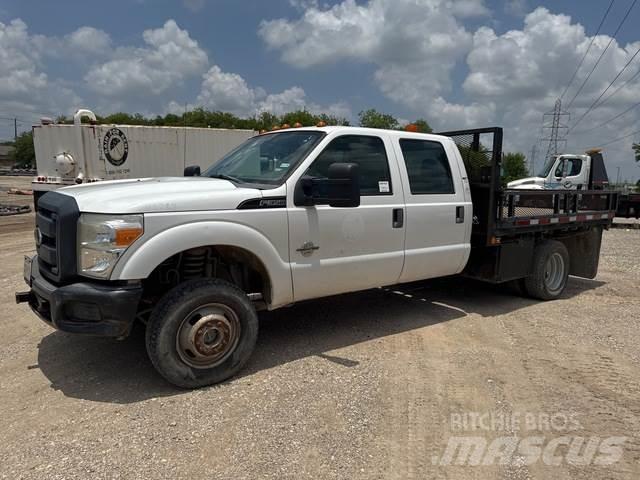 Ford F-350 Flatbed Trucks