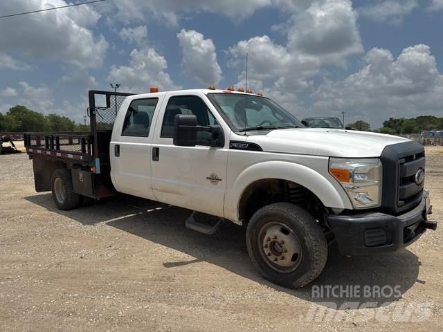 Ford F-350 Flatbed Trucks
