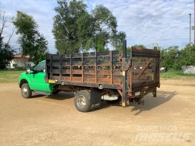 Ford F-350 Flatbed Trucks