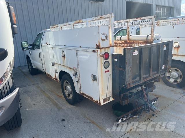 Ford F-350 Pickup Trucks