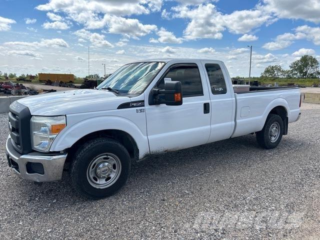 Ford F-350 Pickup Trucks