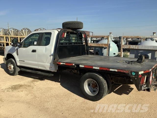 Ford F-350 Flatbed Trucks