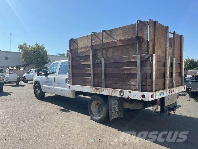 Ford F-350 Flatbed Trucks