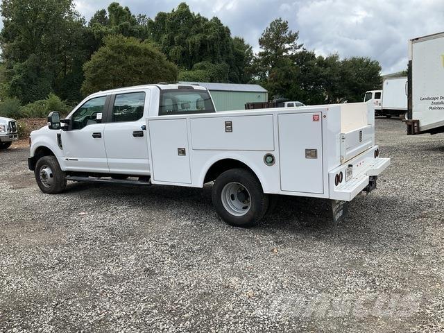 Ford F-350 Pickup Trucks