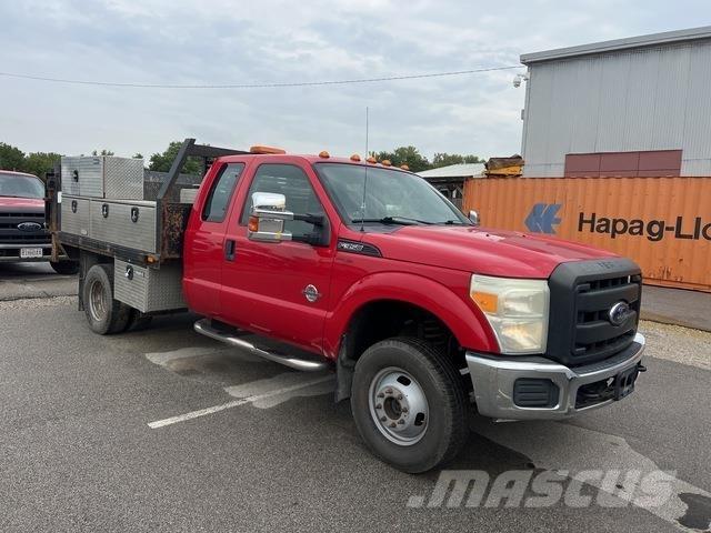 Ford F-350 Flatbed Trucks