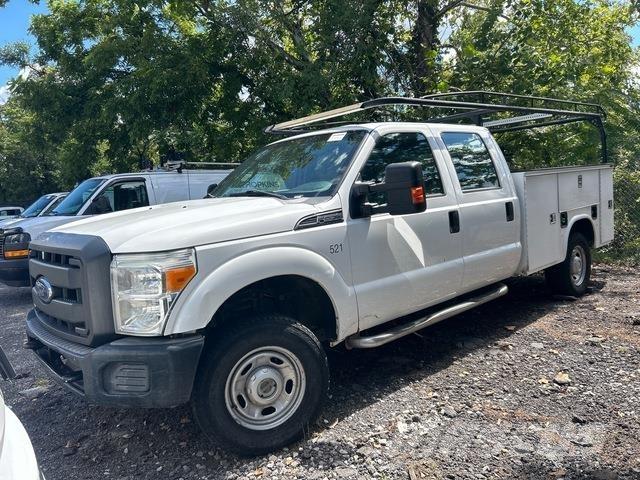 Ford F-350 Pickup Trucks