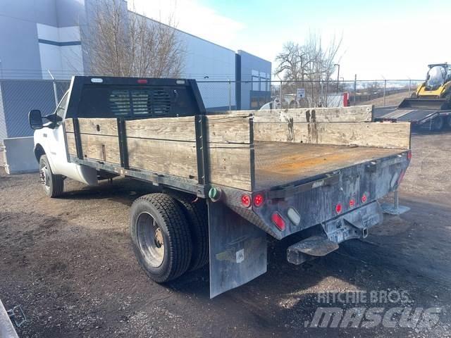 Ford F-450 Flatbed Trucks