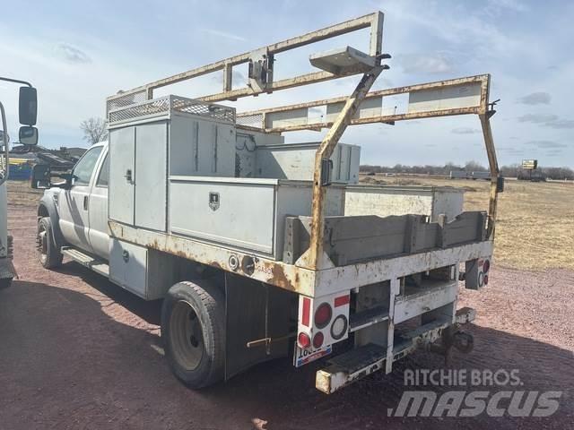 Ford F-450 Pickup Trucks
