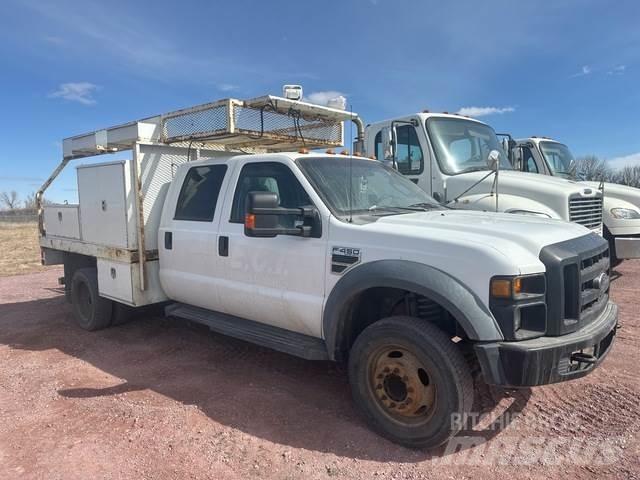 Ford F-450 Pickup Trucks