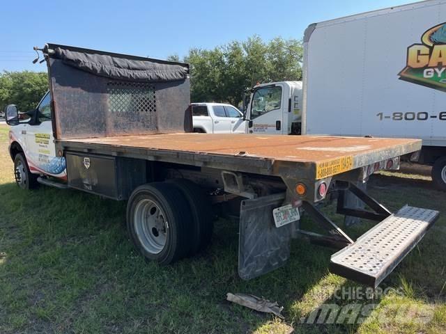 Ford F-450 Flatbed Trucks