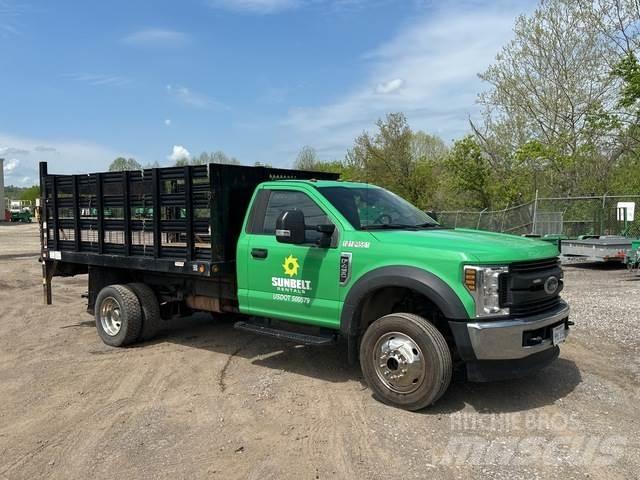Ford F-450 Flatbed Trucks