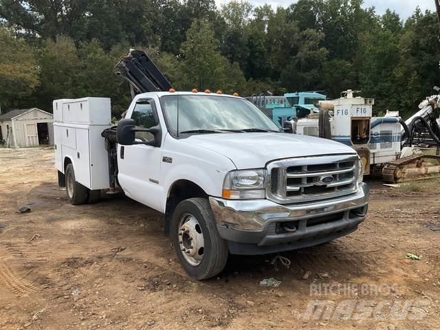 Ford F-450 Pickup Trucks