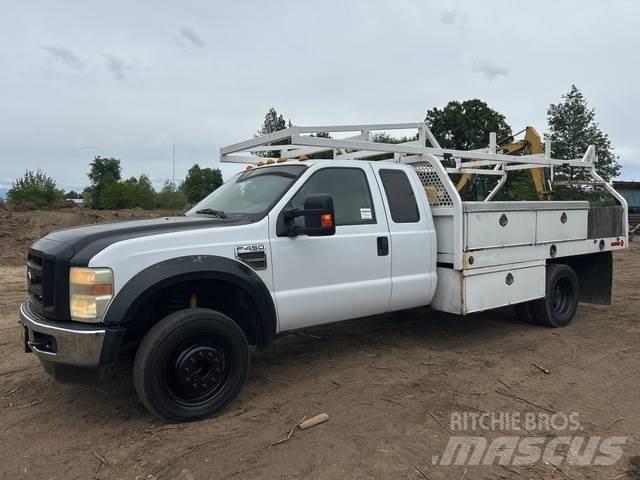 Ford F-450 Pickup Trucks