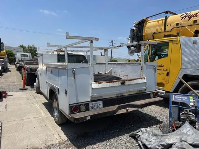 Ford F-450 Pickup Trucks