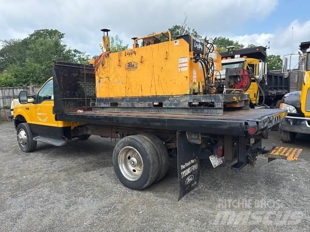 Ford F-450 Flatbed Trucks