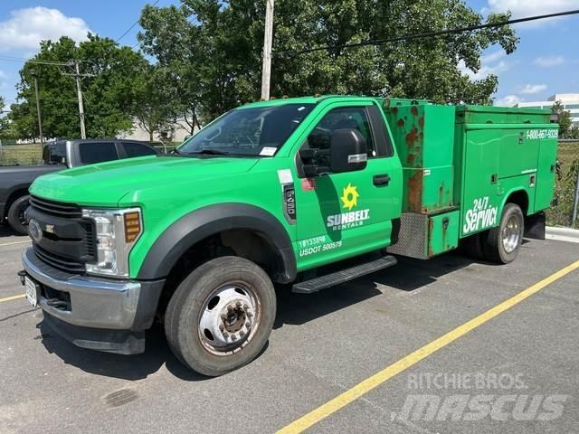 Ford F-450 Work Trucks / Municipal