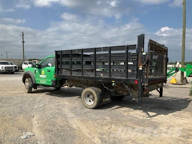 Ford F-450 Flatbed Trucks
