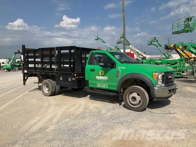 Ford F-450 Flatbed Trucks
