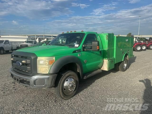 Ford F-450 Work Trucks / Municipal