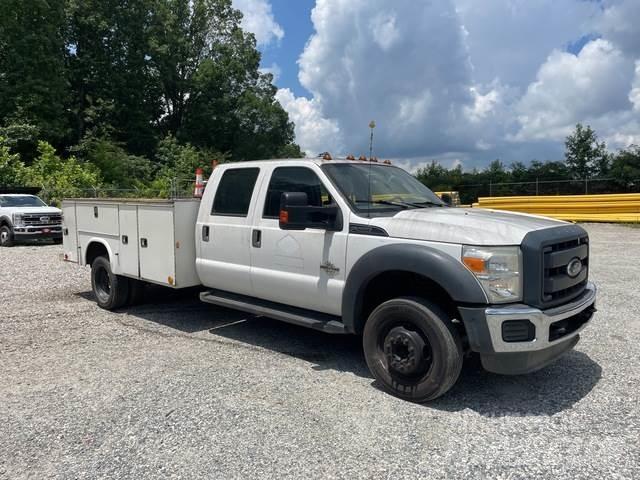 Ford F-450 Pickup Trucks
