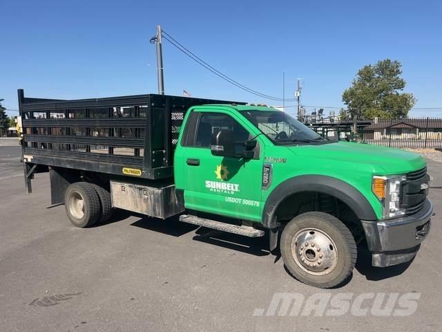 Ford F-450 Flatbed Trucks
