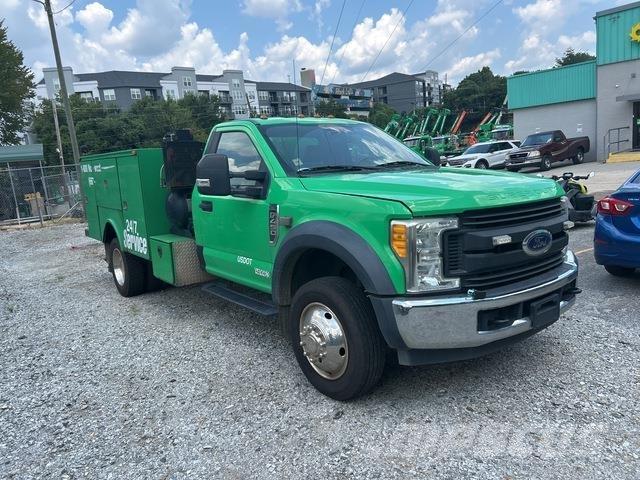 Ford F-450 Pickup Trucks