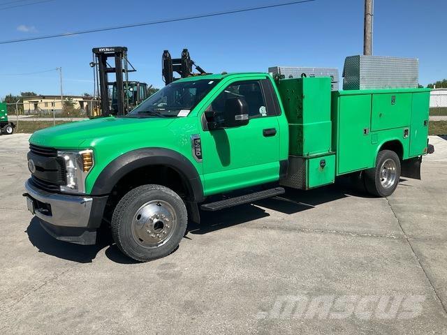 Ford F-450 Work Trucks / Municipal