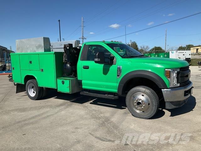 Ford F-450 Work Trucks / Municipal