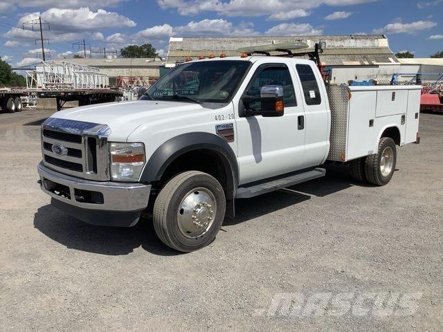 Ford F-450 Pickup Trucks
