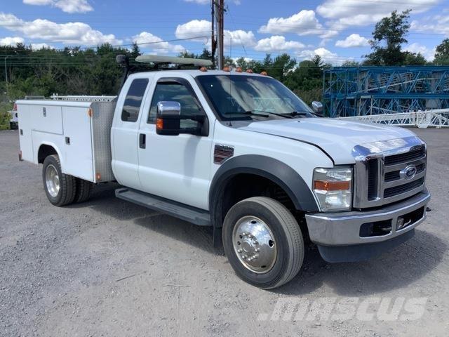 Ford F-450 Pickup Trucks