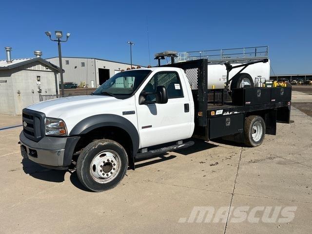 Ford F-450 Flatbed Trucks