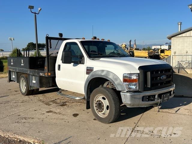 Ford F-450 Flatbed Trucks