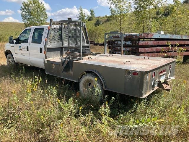 Ford F-450 Flatbed Trucks