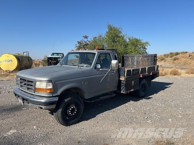 Ford F-450 Flatbed Trucks