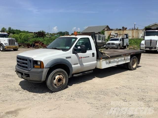 Ford F-550 Flatbed Trucks