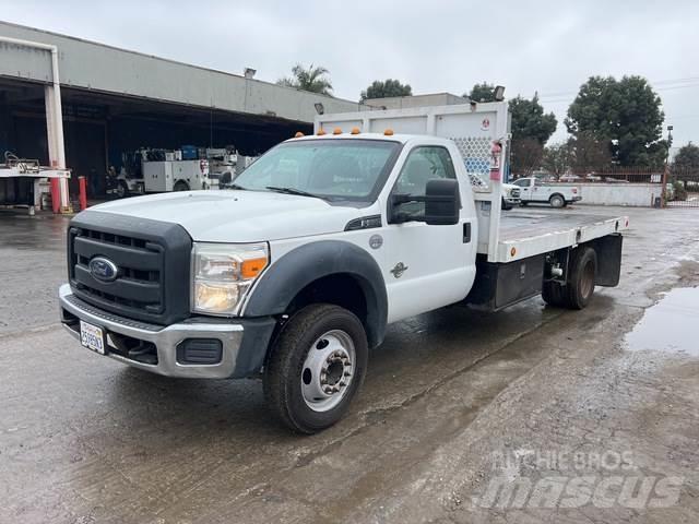 Ford F-550 Flatbed Trucks