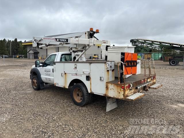 Ford F-550 Truck Mounted Aerial Platforms