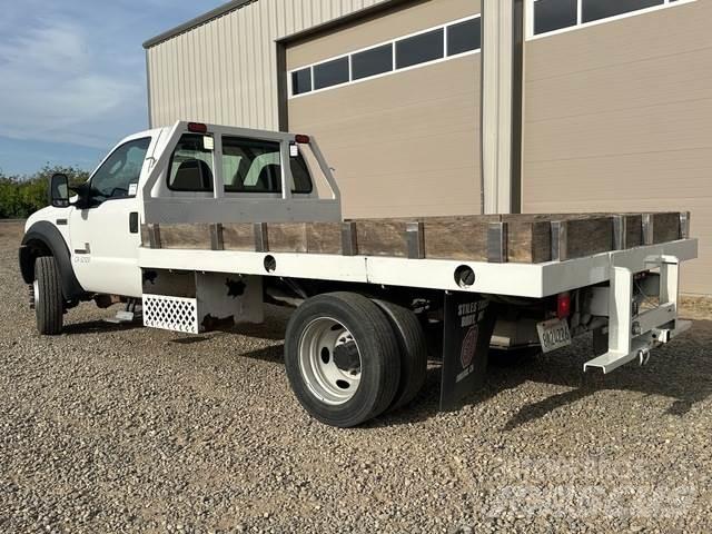 Ford F-550 Flatbed Trucks